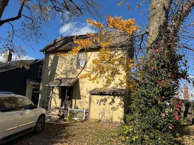 1527 E Hudson St, Columbus, OH 43211 - photo 6