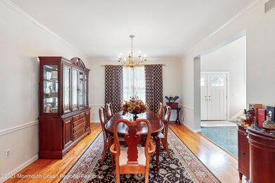 formal dining rm