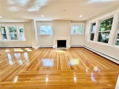 141 Elton St, Providence, RI 02906 - photo 2