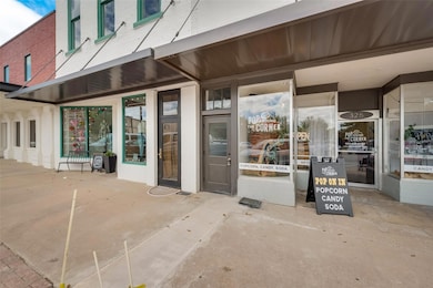 325 W Main St unit 201, Denison, TX 75020 - photo 2