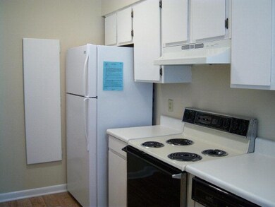 800 Mallery St unit 97, Saint Simons Island, GA 31522 - photo 4