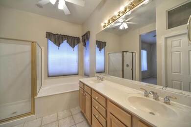 011_Master Bathroom