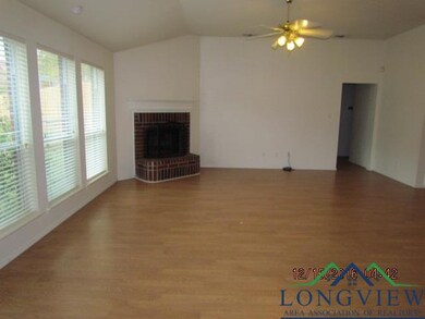 1708 Emily Ln, Kilgore, TX 75662 - photo 3