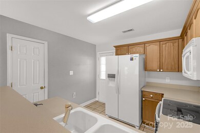 2025 Shady Pond Dr, Clover, SC 29710 - photo 7