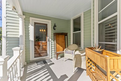 02frontporch3
