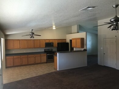 6243 E 42nd Ln, Yuma, AZ 85365 - photo 5