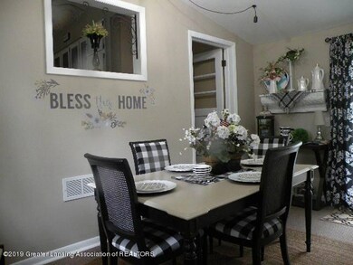 125 E Holmes Rd, Lansing, MI 48910 - photo 5