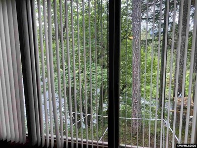 137 Santiam St, Gates, OR 97346 - photo 3