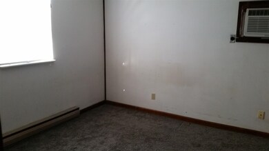 1201 Nicholas St unit 8, Vincennes, IN 47591 - photo 7