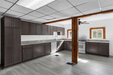 211 Home St, Mercer, PA 16137 - photo 5