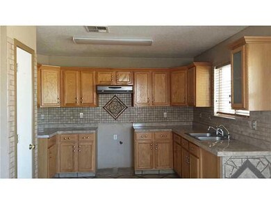 14337 Desert Shadow Dr, Horizon City, TX 79928 - photo 4