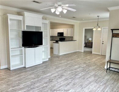 Living room/Breakfast area/Kitchen