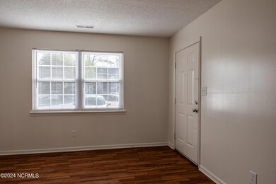 2322 Indian Dr unit A4, Jacksonville, NC 28546 - photo 4