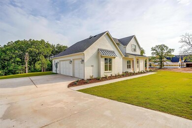 1114 Twin Creeks Dr, Weatherford, TX 76088 - photo 2