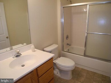 3534 Hammerstone Rd, Laurel, MD 20724 - photo 7