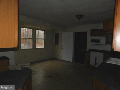 76 Coon Hollow Ln, Jones Springs, WV 25427 - photo 2