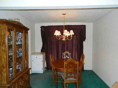 5336 Wexford Rd, Lansing, MI 48911 - photo 7