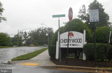 15071 Cherrywood Dr, Laurel, MD 20707 - photo 3