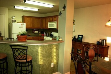 breakfast bar 7 years ago