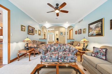 6-web-or-mls-Berwyn Ln-S0207-006