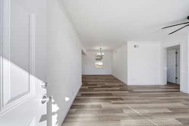 3765 W 44th St, Tulsa, OK 74107 - photo 2