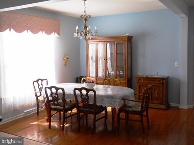 1632 Emerson Dr, Mount Joy, PA 17552 - photo 5