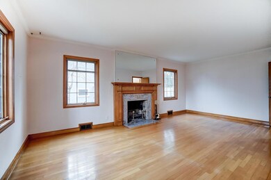 1885 Wyandotte Rd, Columbus, OH 43212 - photo 4