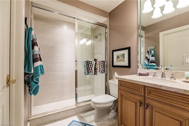 Guest Suite 1 Bathroom