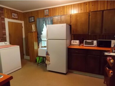 115 Green St, Saint Johnsbury, VT 05819 - photo 4