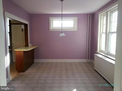 11 Marshall Ave, Reading, PA 19606 - photo 2