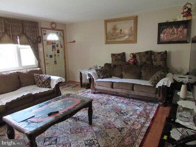 1202 Moyer Rd, Lansdale, PA 19446 - photo 3