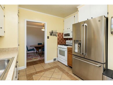 3616 Franklin Ave, Des Moines, IA 50310 - photo 5