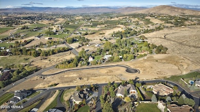 NKA Scenic Dr unit 6-10, Yakima, WA 98908 - photo 2