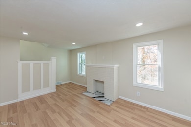 1184 Niagara Ave, Akron, OH 44305 - photo 3