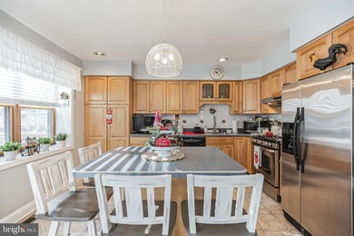 28 Henry St, Delran, NJ 08075 - photo 5
