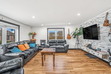 4158 W 58th Place unit 4158, Chicago, IL 60629 - photo 5