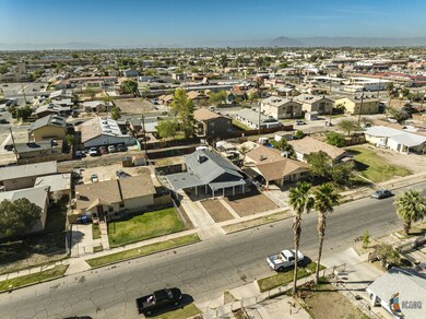1023 W Euclid Ave, El Centro, CA 92243 - photo 2