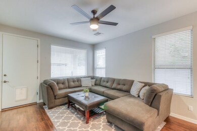 Living Room (2)-FULL
