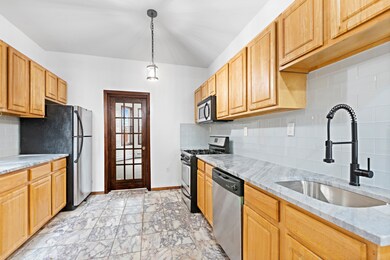 2616 New York Ave unit 3, Union City, NJ 07087 - photo 5