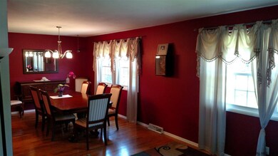 4316 Buckingham Dr, Schenectady, NY 12304 - photo 4