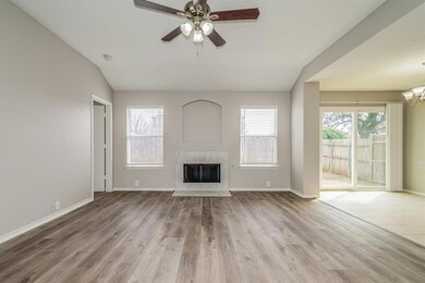 unlisted-address, Denton, TX 76210 - photo 4