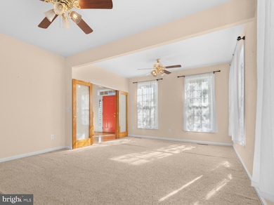 487 Kearns Dr, Culpeper, VA 22701 - photo 4