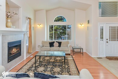 Main iving Area-7126-FULL