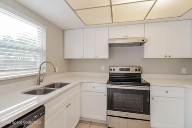 005-photo-kitchen-9299237