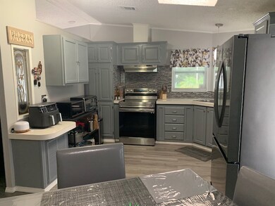 9520 Cedar Tree Ln unit 180, Lakeland, FL 33809 - photo 3