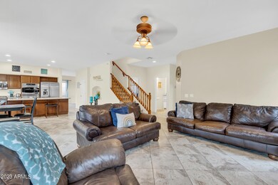 1014 E Stottler Ct-13