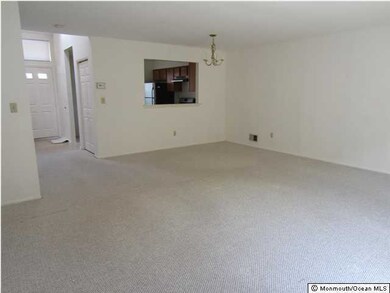 24 Alameda Ct, Eatontown, NJ 07724 - photo 3