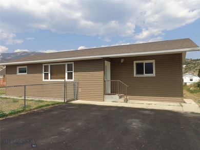 212 Rumsey St, Anaconda, MT 59711 - photo 2