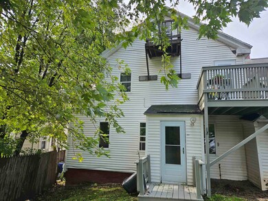 87 6th St unit R, Dover, NH 03820 - photo 2