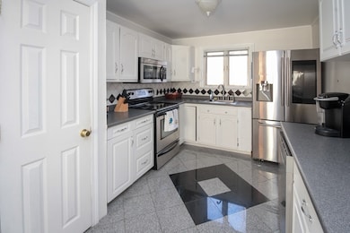 448 Read St, Attleboro, MA 02703 - photo 4